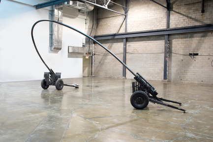 Press kit | 701-10 - Press release | Michel de Broin and Eve Sussman at the MAC - Musée d'art contemporain de Montréal (MAC) - Event + Exhibition - Blowback, 2013Michel de BroinAcier10 × 4 × 4 mAvec l’aimable permission de laGalerie Division, Montréal - Photo credit: Michel de Broin