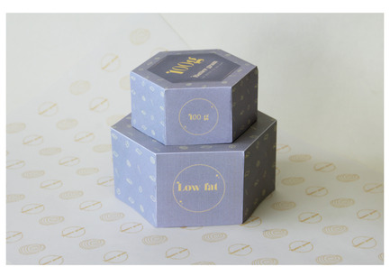 Dossier de presse | 2472-01 - Communiqué de presse | Award Winning Product Package Design: Butter gram - Axiom Consulting - Produit - Stacking - Crédit photo : Team Axiom
