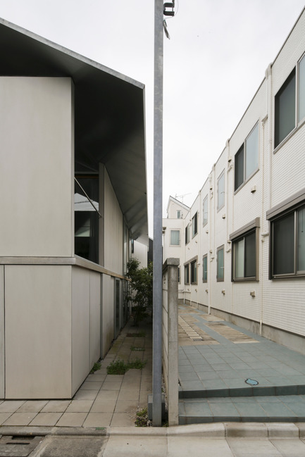 Dossier de presse | 756-16 - Communiqué de presse | L’histoire, par ailleurs: Go Hasegawa, Kersten Geers, David Van Severen - Centre Canadien d’Architecture (CCA) - Évènement + Exposition - Stefano  Graziani. Photo de House in Kyodo, 2010–2011. Architecte : Go Hasegawa  and Associates, Centre Canadien d’Architecture, Montréal  - Crédit photo : © Stefano Graziani 