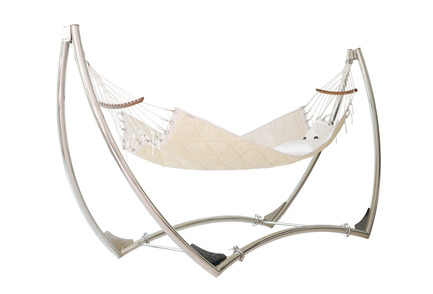 Press kit | 1083-02 - Press release | Trinity Completes Trifecta with Unveiling of Award-Winning Additions to its Hammock Line - TrinityHammocks - Product - Unity (Single hammock stand) - Photo credit: Michael D"Inca