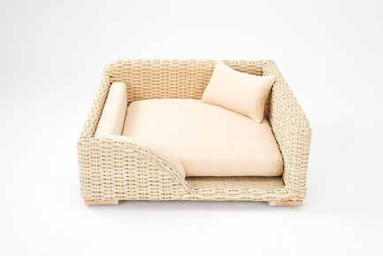 Dossier de presse | 2438-01 - Communiqué de presse | Swiss Start-Up Embellishes the Lives of Dogs and Owners - Volentis GmbH - Produit - IDA Silver Award Winner - LABONI Dog Bed Cosmopolitan - Crédit photo : Volentis GmbH<br>