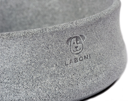Dossier de presse | 2438-01 - Communiqué de presse | Swiss Start-Up Embellishes the Lives of Dogs and Owners - Volentis GmbH - Produit - IDA Gold Award Winner - LABONI Dog Feeder Rocky<br> - Crédit photo : Volentis GmbH<br>