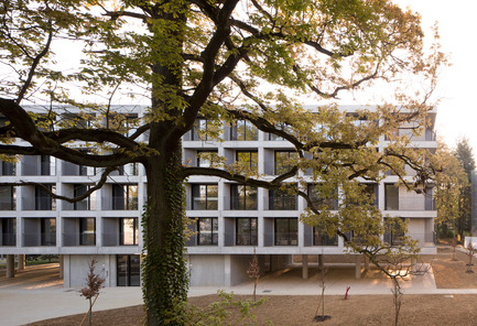 Dossier de presse | 1040-06 - Communiqué de presse | Logements Étudiants HEC - Martin Duplantier Architectes - Architecture résidentielle -  N1_Vue extérieure  - Crédit photo : Clément GUILLAUME