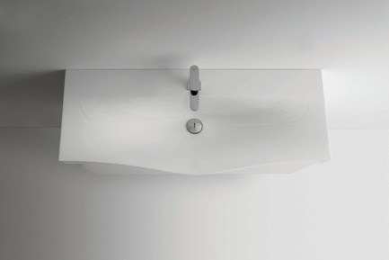 Dossier de presse | 2555-03 - Communiqué de presse | New Washbasins Collection “Today” Designed by Meneghello e Paolelli - Arbi Arredobagno - Produit - In the image, washbasin from Today collection designed by Meneghello Paolelli Associati for Arbi Arredobagno, winner of the Award “Red Dot Award 2017: Best of the Best” - Crédit photo : Arbi Arredobagno