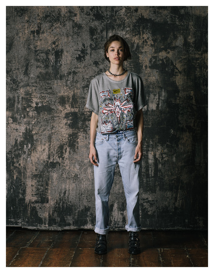 Press kit | 2481-01 - Press release | WRAD's GRAPHI-TEE, Fashion and Sustainable Innovation - WRAD - Fashion Design - Limited Edition Handpainted GRAPHI-TEE by Silvia Giovanardi // WRAD Lookbook - Photo credit: Victor Santiago