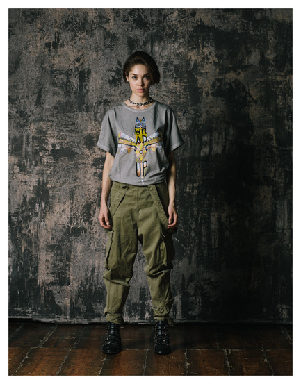 Press kit | 2481-01 - Press release | WRAD's GRAPHI-TEE, Fashion and Sustainable Innovation - WRAD - Fashion Design - Limited Edition Handpainted Totem GRAPHI-TEE by Silvia Giovanardi // WRAD Lookbook - Photo credit: Victor Santiago