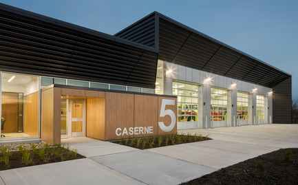 Dossier de presse | 1695-02 - Communiqué de presse | Caserne no 5 - STGM Architectes + CCM2 Architectes - Architecture institutionnelle - Crédit photo : Stéphane Groleau