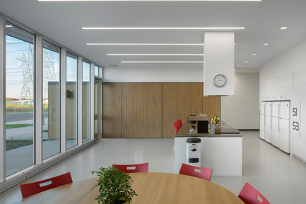 Dossier de presse | 1695-02 - Communiqué de presse | Caserne no 5 - STGM Architectes + CCM2 Architectes - Architecture institutionnelle - Crédit photo : Stéphane Groleau