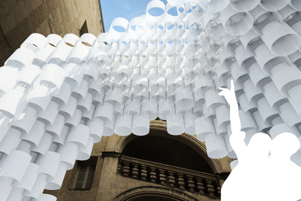 Dossier de presse | 982-36 - Communiqué de presse | Le Festival des Architectures Vives 2017 ouvre bientôt - Association Champ Libre - Festival des Architectures Vives (FAV) - Évènement + Exposition - Paper Cloud - Crédit photo : Studio 3A