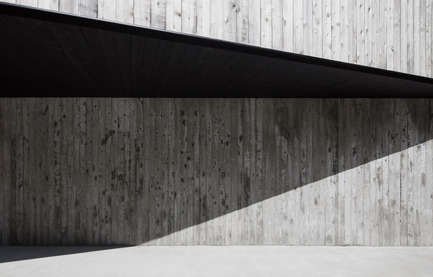 Press kit | 1317-03 - Press release | "Maison sur le Lac" - ACDF Architecture - Residential Architecture - Photo credit: Adrien Williams