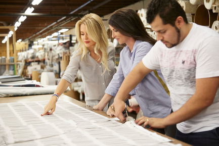 Dossier de presse | 2092-05 - Communiqué de presse | Christiane Lemieux, Co-Founder of Cloth & Company to Host Textile Design Contest and Present at Dwell on Design Los Angeles 2017 - Dwell on Design - Évènement + Exposition - Cloth and Company - Crédit photo : Cloth and Company