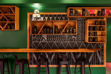 Dossier de presse | 760-14 - Communiqué de presse | Aloha Espresso Bar :Café pour mordus de saveurs nouvelles et d’histoire - Jean de Lessard, Designers Créatifs - Design d’intérieur commercial - Crédit photo : Adrien Williams