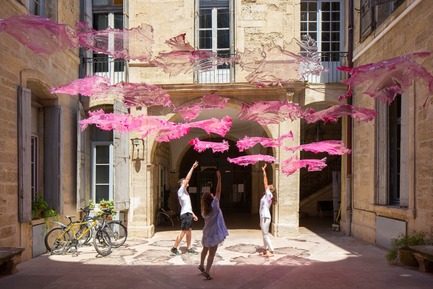Dossier de presse | 982-37 - Communiqué de presse | Festival des Architectures Vives 2017 - Association Champ Libre - Festival des Architectures Vives (FAV) - Évènement + Exposition - Lilit Sarkisian - Collectif S'il te plait - Forme Sauvage - Crédit photo : ©photoarchitecture.com&nbsp;