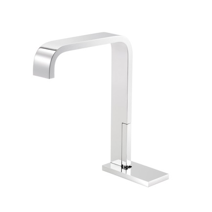 Dossier de presse | 2505-01 - Communiqué de presse | Innovative Belgian Faucet Design - Co.Studio - Produit - Bathroom faucet in chrome<br> - Crédit photo : Bernard Gauthier<br>