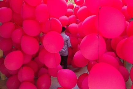 Dossier de presse | 982-37 - Communiqué de presse | Festival des Architectures Vives 2017 - Association Champ Libre - Festival des Architectures Vives (FAV) - Évènement + Exposition - Lucia Martinez Pluchino, Raquel Duran Puente - Immersion - Crédit photo : ©photoarchitecture.com&nbsp;