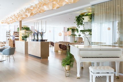 Dossier de presse | 2065-02 - Communiqué de presse | Botanist Restaurant to Open its Doors on April 24 in Vancouver, BC - Fairmont Pacific Rim - Art de vivre - Botanist Dining Rooom - Crédit photo : Ema Peter