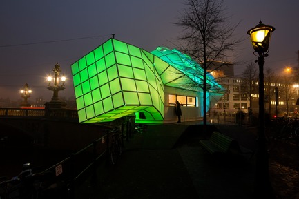 Dossier de presse | 2674-01 - Communiqué de presse | Pavillon Eye_Beacon - UNStudio & MDT Sonnenschutzsysteme GmbH - Design urbain - Crédit photo : Janus van den Eijnden