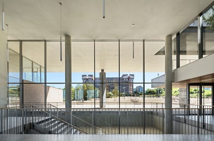 Press kit | 2405-01 - Press release | International High School East of Paris - Ateliers 2/3/4/ - Institutional Architecture - Lycée International de l'Est Parisien_5 - Photo credit: photo : Luc Boegly - conception : Ateliers 2/3/4/