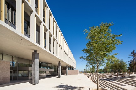 Press kit | 2405-01 - Press release | International High School East of Paris - Ateliers 2/3/4/ - Institutional Architecture - Lycée International de l'Est Parisien_2 - Photo credit: photo : Luc Boegly - conception : Ateliers 2/3/4/
