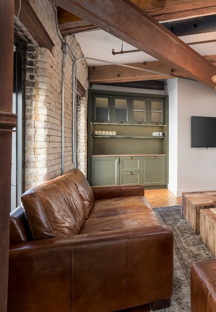 Dossier de presse | 734-03 - Communiqué de presse | VICE - Martha Franco Architecture & Design / Roker Construction - Design d’intérieur commercial - Crédit photo : Corey Kaminski