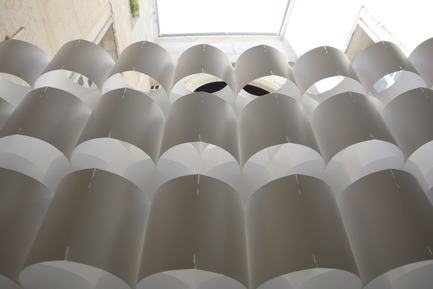 Press kit | 2711-01 - Press release | Paper Cloud - Studio 3A - Event + Exhibition - Simple Slot In Assembly<br> - Photo credit: Studio 3A