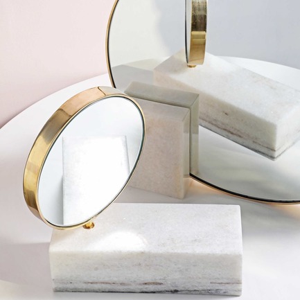 Press kit | 2176-03 - Press release | London 21–24 September 2017: designjunction Announces Stellar Brand Line-up and New Launches - designjunction - Event + Exhibition -  DESIGNJUNCTION_LONDON_&amp;RATIO_FAZER MIRROR SET  - Photo credit: As Above