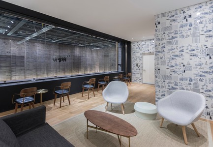 Dossier de presse | 1279-01 - Communiqué de presse | The HUB Performance and Exhibition Center - Neri&Hu Design and Research Office - Architecture commerciale - VIP Viewing Room - Crédit photo : Dirk Weiblen