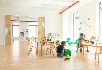 Press kit | 2604-01 - Press release | Maple Street School - BFDO Architects & 4|MATIV - Institutional Architecture - Classrooms - Photo credit: Lesley Unruh