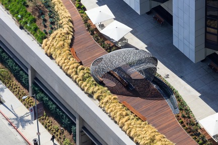 Dossier de presse | 2757-01 - Communiqué de presse | AHBE Landscape Architects Unveils Healing Gardens for Cedars-Sinai Medical Center - AHBE Landscape Architects - Architecture de paysage - Crédit photo : @heliphoto.net