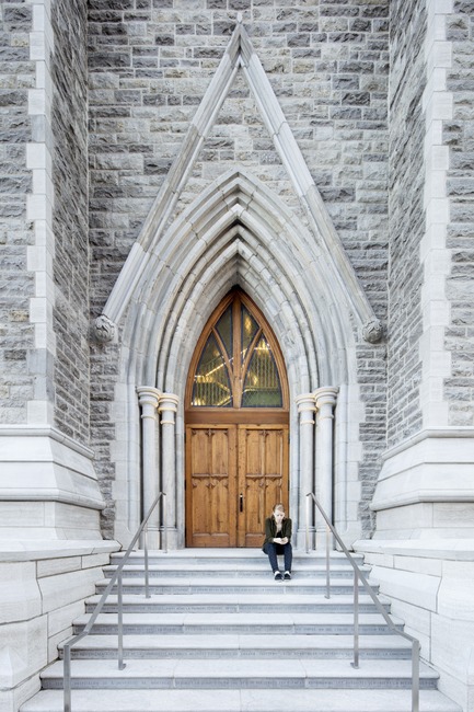 Press kit | 1387-03 - Press release | The New CHUM, Largest Healthcare Construction Project in North America, Opens its Doors - CannonDesign + NEUF architect(e)s - Institutional Architecture - Original door steeple - Photo credit: Adrien Williams