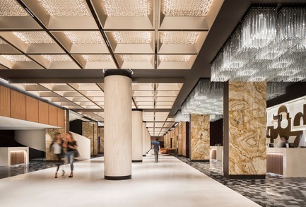 Dossier de presse | 1303-04 - Communiqué de presse | La transformation de l’hôtel Fairmont Le Reine Elizabeth, vue par ses concepteurs - Sid Lee Architecture - Design d’intérieur commercial - GRAND HALL - Crédit photo : STÉPHANE BRUGGER