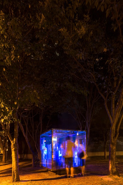 Dossier de presse | 2402-01 - Communiqué de presse | Une toute nouvelle édition pour Passages Insolites - EXMURO arts publics - Art - Cube spatial - Marie-Eve Martel - Crédit photo : Stephane Bourgeois<br>