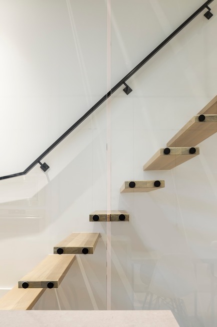 Press kit | 2045-03 - Press release | CORE Modern Homes - Batay-Csorba Architects - Residential Architecture - Stair Details - Photo credit: Doublespace Photography