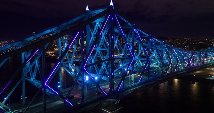 Dossier de presse | 1089-02 - Communiqué de presse | Illumination du pont Jacques-Cartier | Le pont le plus connecté au monde - Moment Factory - Design multimédia - Illumination interactive du pont Jacques-Cartier_Connexions vivantes - Crédit photo : Moment Factory