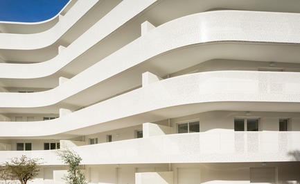 Press kit | 1151-04 - Press release | La Barquière - Pietri Architectes - Residential Architecture - Photo credit: Mathieu Ducros