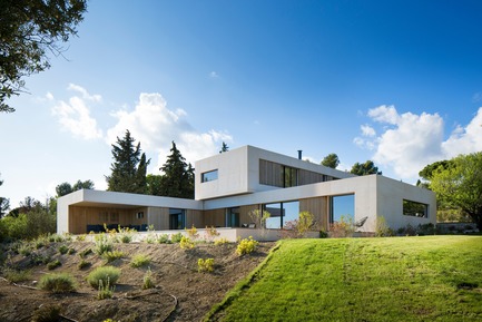 Press kit | 1151-05 - Press release | MaisonA - Pietri Architectes - Residential Architecture - Photo credit: Mathieu Ducros