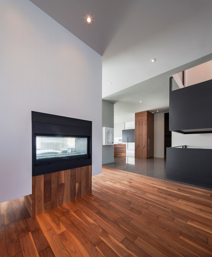 Dossier de presse | 1072-01 - Communiqué de presse | Résidence Nguyen - Atelier Moderno - Design d’intérieur résidentiel - THIS PROJECT HAS PUBLICATION RESTRICTIONS, PLEASE CONTACT CAROLINE TO ACCESS PHOTOGRAPHS:csimard@volume2.ca - Crédit photo : Stéphane Groleau