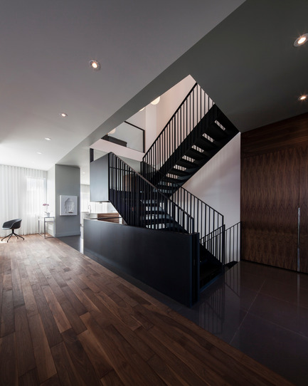 Dossier de presse | 1072-01 - Communiqué de presse | Résidence Nguyen - Atelier Moderno - Design d’intérieur résidentiel - THIS PROJECT HAS PUBLICATION RESTRICTIONS, PLEASE CONTACT CAROLINE TO ACCESS PHOTOGRAPHS:csimard@volume2.ca - Crédit photo : Stéphane Groleau