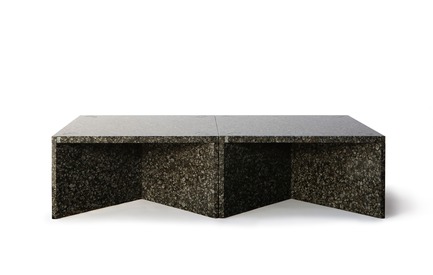 Dossier de presse | 990-05 - Communiqué de presse | Out with Marble: KAYIWA Proves That Granite Has Always Been "In" - KAYIWA - Produit - NZELA Coffee Tables - Baltic Green - Crédit photo : KAYIWA&nbsp;