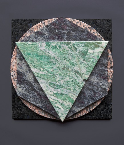 Dossier de presse | 990-05 - Communiqué de presse | Out with Marble: KAYIWA Proves That Granite Has Always Been "In" - KAYIWA - Produit - EEMELI Board Set - Lappia Green, Amadeus, Crystal Rose and Spectrolite - Crédit photo : KAYIWA&nbsp;