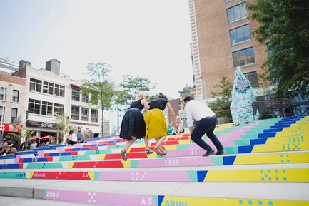 Press kit | 583-18 - Press release | KM3:A New Public Art Event in the Quartier des Spectacles - Quartier des spectacles Partnership - Event + Exhibition -  Them Games &amp; lebely denastas design studio - We're In This Together  - Photo credit: Cindy Boyce