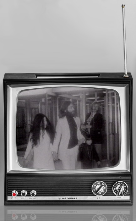 Press kit | 1969-03 - Press release | Unveiling of the John Lennon and Yoko Ono Suite - Fairmont The Queen Elizabeth, Ivanhoé Cambridge, Sid Lee Architecture and MASSIVart - Commercial Interior Design - Photo credit:  Fairmont Le Reine Elizabeth 