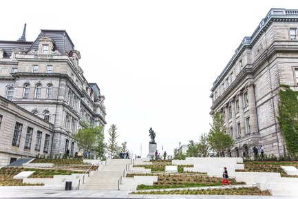 Dossier de presse | 865-22 - Communiqué de presse | Redécouvrez Lemay : 60 ans de conception visionnaire - Lemay - Évènement + Exposition - Place Vauquelin - Lemay - Vieux-Montréal, Québec, Canada, 2017 - Crédit photo : Frédérique Ménard-Aubin&nbsp;