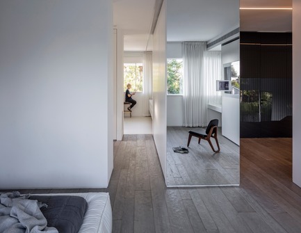 Dossier de presse | 2949-01 - Communiqué de presse | The Black Core House - Axelrod Architects - Architecture résidentielle - Crédit photo : Amit Geron