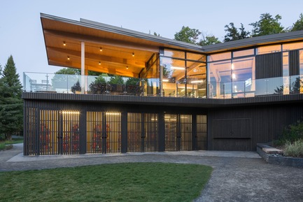 Press kit | 2263-01 - Press release | The "Centre de Services Le Bonnallie" - Anne Carrier Architectes - Institutional Architecture - Photo credit: Stéphane Groleau