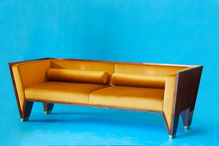 Press kit | 3029-01 - Press release | Designer Troy Smith Embodies the Spirit of Autotelic Art - Troy Smith Designs - Product - Wedge Sofa - Photo credit: Troy Smith