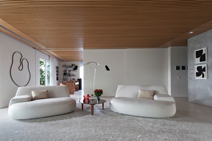 Dossier de presse | 3039-01 - Communiqué de presse | AQHApartment - Coletivo Arquitetos - Design d’intérieur résidentiel - Living Room - Crédit photo : RuiTeixeira 
