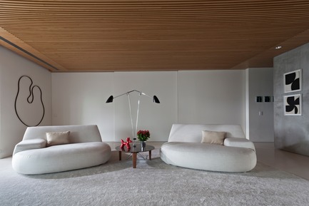 Dossier de presse | 3039-01 - Communiqué de presse | AQHApartment - Coletivo Arquitetos - Design d’intérieur résidentiel - Living Room - Crédit photo : RuiTeixeira 