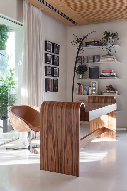 Dossier de presse | 3039-01 - Communiqué de presse | AQHApartment - Coletivo Arquitetos - Design d’intérieur résidentiel - Home Office  - Crédit photo : RuiTeixeira 