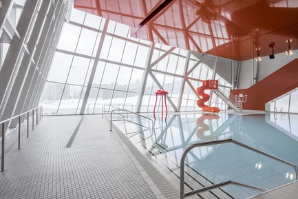 Dossier de presse | 2206-02 - Communiqué de presse | Complexe sportif Saint-Laurent - Saucier + Perrotte Architectes/HCMA - Architecture institutionnelle - Piscine intérieure - Crédit photo : Olivier Blouin